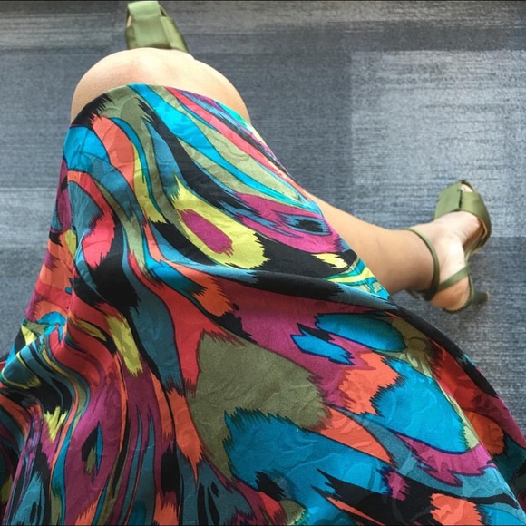 Vintage Dresses & Skirts - Vintage Multi Color Abstract Silk Dress
